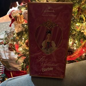 Hallmark Fair Valentine Barbie - Pink and Gold